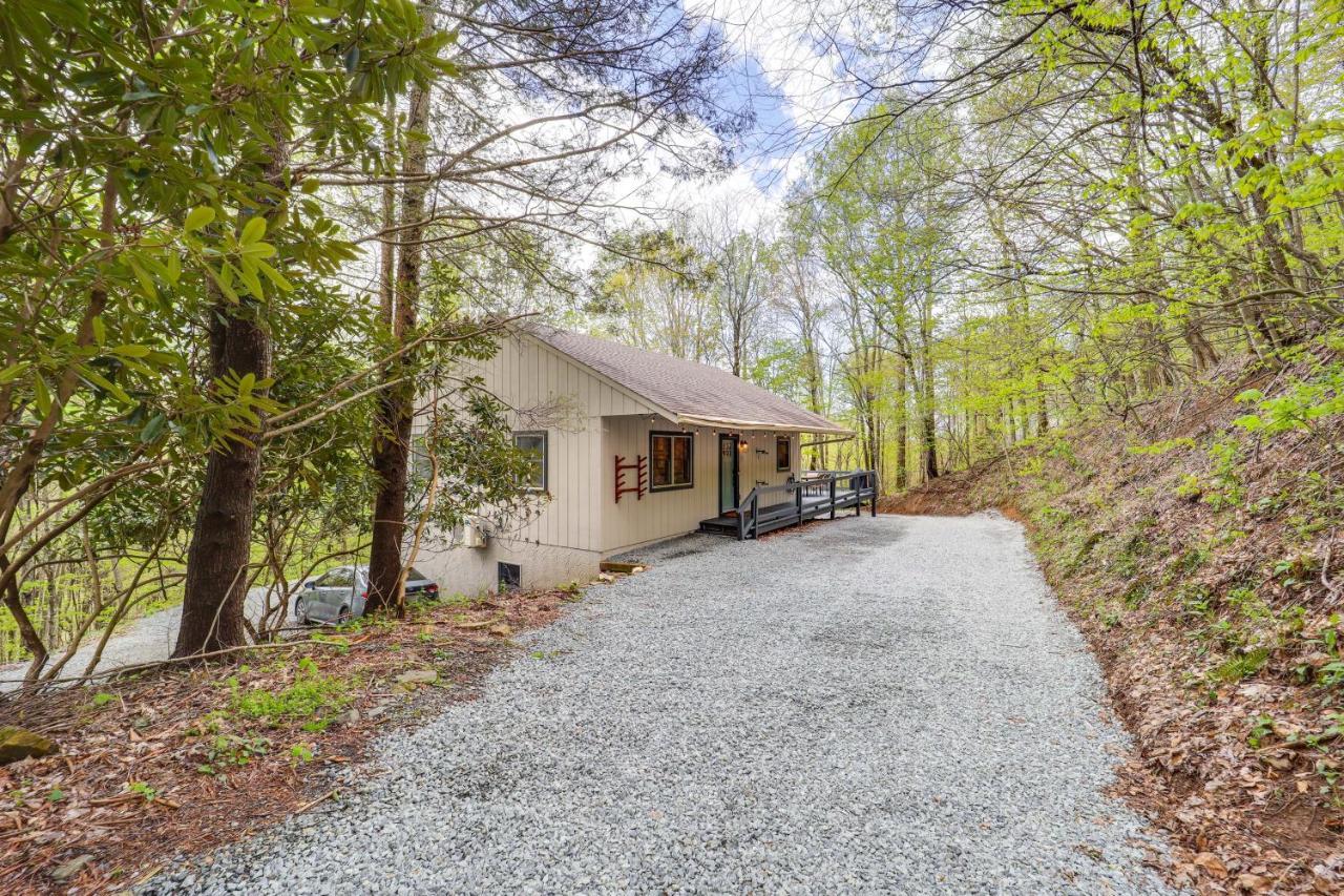 Pet-Friendly Boone Vacation Rental With Deck! Экстерьер фото